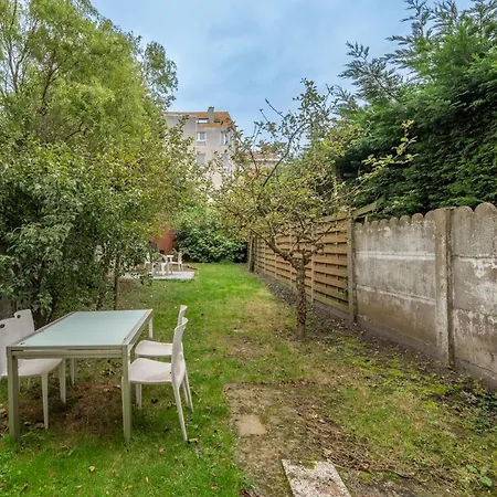 Light-filled With Private Garden アパート *