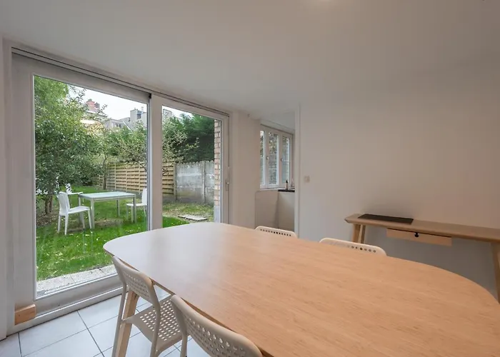 Apartamento Light-filled With Private Garden Ostend